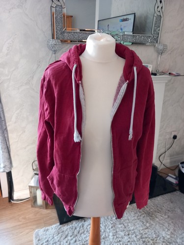 Cedar wood hoody size - size,
