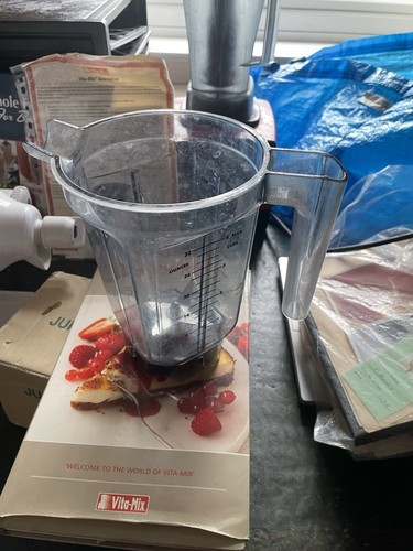 Fruit juicer - fruit,