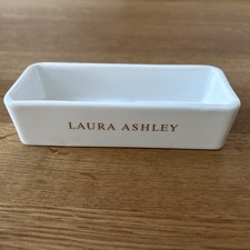 LAURA ASHLEY - WHITE CERAMIC
