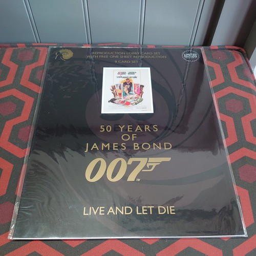 James bond live - bond, die