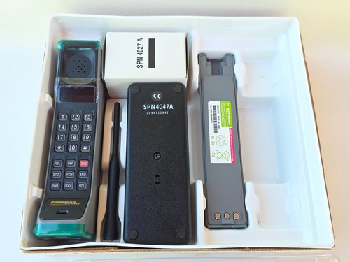 Motorola dynatac 8000f - new, box