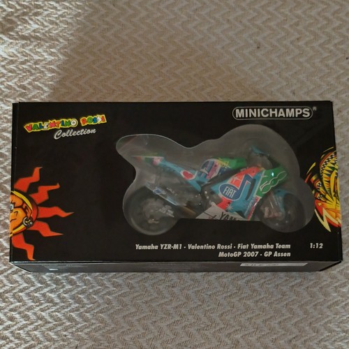 Minichamps yzr fiat - yzr-m1, yamaha