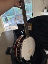 Banjo 6 String And Soft Case