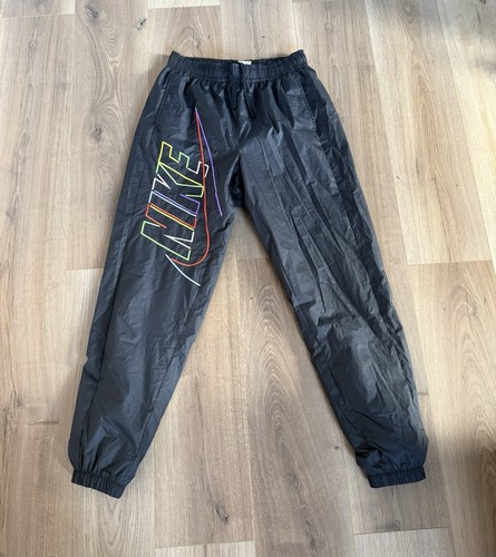 Nike black nylon cuffed small - nike,