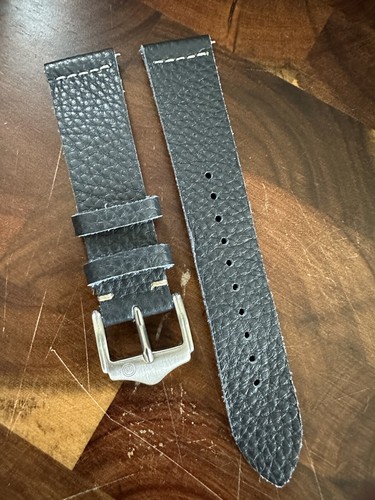 Heritage pebble leather watch - pebble,