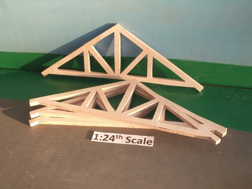 Wooden model truck - truck, 1:24th