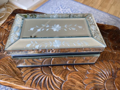 Large jewellery box venetian - jewellery,