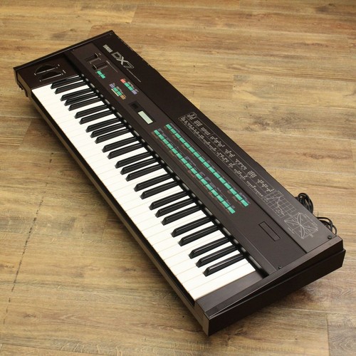 Yamaha dx7 digital - yamaha,