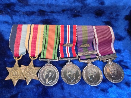 Ww2 miniature medal group - group, 6