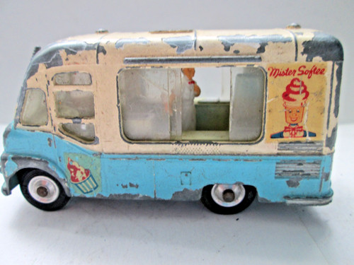 T107 corgi toys smith - t107-corgi, "smith's"
