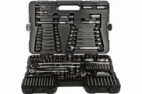 Halfords advanced 150pc socket - halfords,