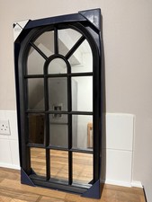 An elegant window-style design