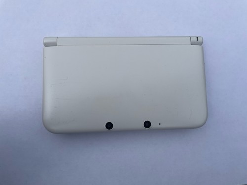 Nintendo 3ds white handheld - xl,