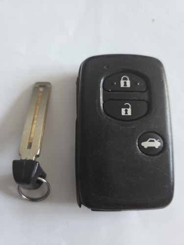 Genuine toyota prius - genuine,
