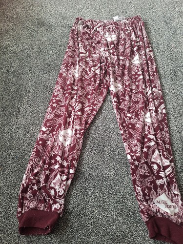 Size medium pyjama - medium,