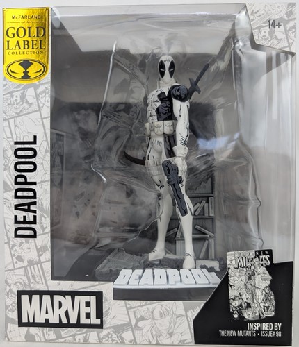 Marvel deadpool mcfarlane - marvel, gold