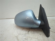 2009 VOLKSWAGEN PASSAT HIGHLINE TDI 140 5 Doors Estate Drivers Door Mirror