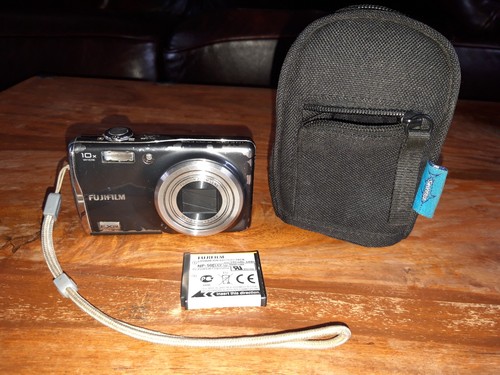 Fujifilm digital camera - digital,