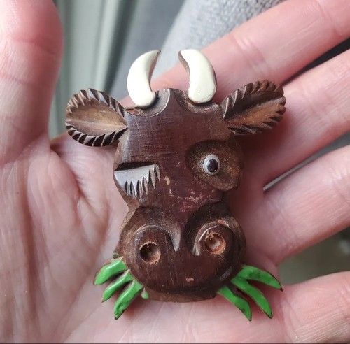 1940 winking cow - 1940's,