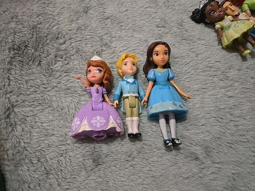 Disney sofia the first - sofia,