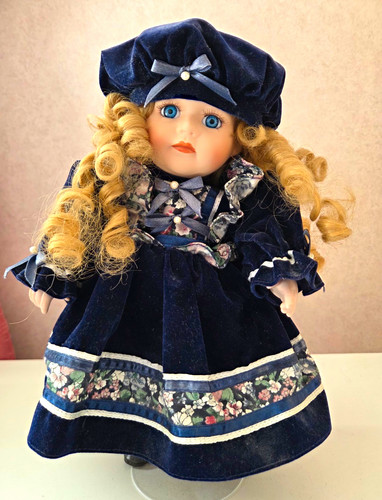 Retro porcelain girl - retro, doll