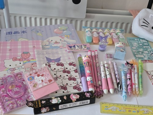 Hello kitty sanrio plushie - hello,