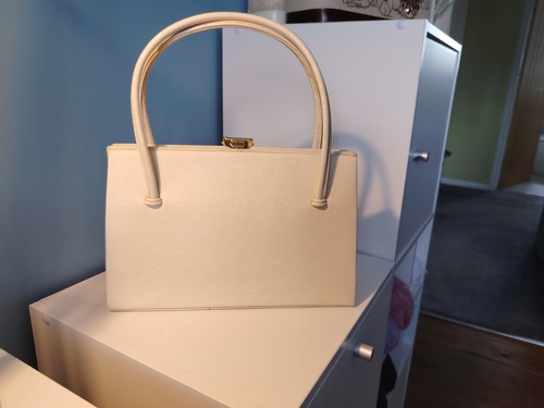 1950s waldybag cream - waldybag, grained
