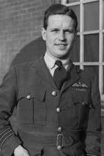Royal Air Force Wing Commander Guy Gibson 1943 4x6 Photo
