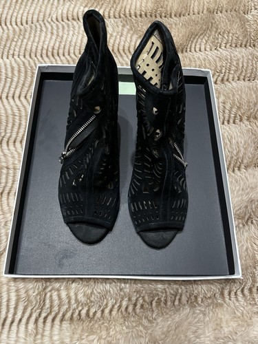 Black suede peep toe shoe - black,