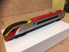 Lot..124X...OO GAUGE HORNBY VIRGIN PENDOLINO DUMMY CAR......................#20#