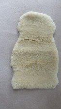 Winganna Natural Lamb's Fleece for Baby 80cm x 50cm