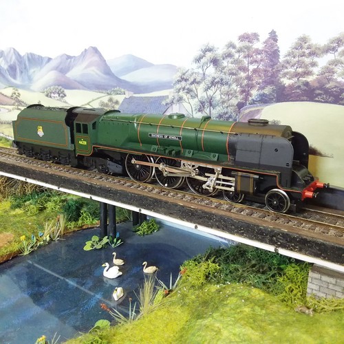 Hornby green duchess - br,