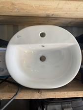 White Ceramic Bathroom Basin Ideal Standard