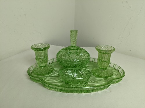 Vintage art deco - deco, green