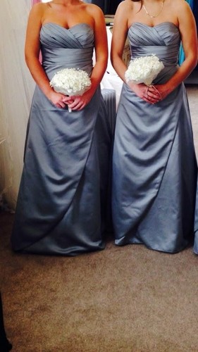 Two mark lesley - two, bridesmaids