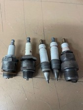 VINTAGE SPARK PLUGS (  USED  )
