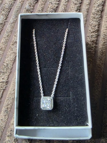 Pandora sparkling square halo - sparkling,