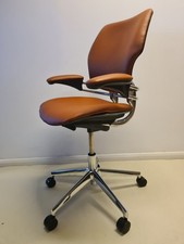Humanscale Freedom NEW TAN