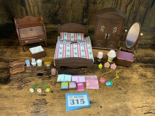 Sylvanian families calico