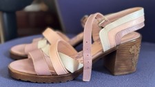 Moshulu Leather Sandals Size 5