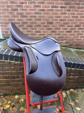 17.5” Bates Versa Saddle, Brown 