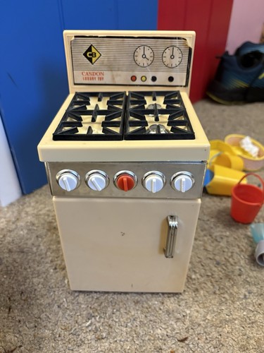 Sindy casdon oven vintage - casdon,