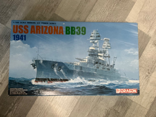 Dragon 7040 700 uss - 7040,
