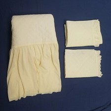 Fishtail quilted bed cover - bed,