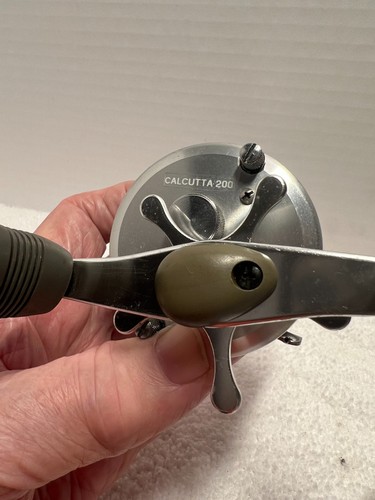 Shimano calutta 200 - shimano,