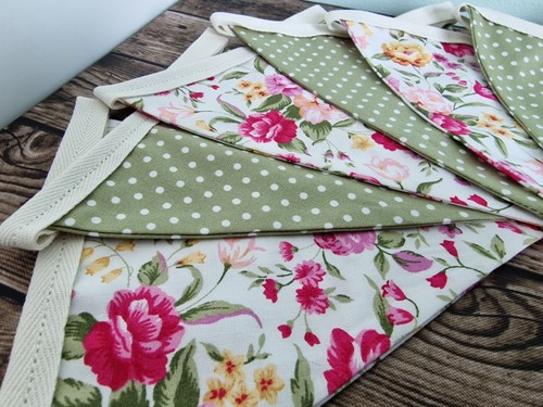 Vintage style wild pink - style,