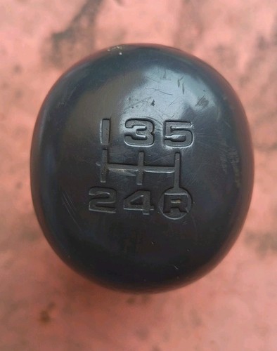 Daihatsu fourtrak gear - fourtrak,