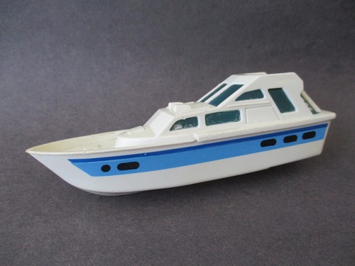 Matchbox toy boat part of - boat,
