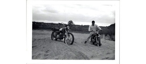 1960s kawasaki scramblers - kawasaki,