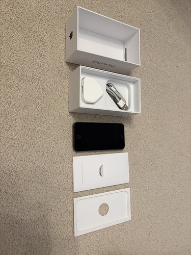 Apple iphone 32gb - iphone, 32gb,